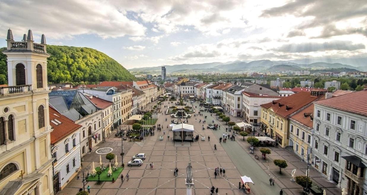 Old Town Apt. A/C And Parking Banská Bystrica Extérieur photo